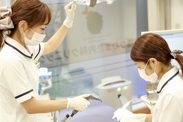 虫歯、歯周病のメインテナンスから患者様の生涯のサポートを目指して